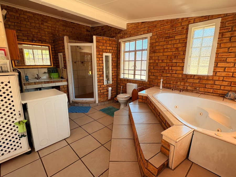3 Bedroom Property for Sale in Sasolburg Ext 4 Free State